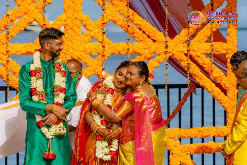 Praveen + Pushkara Photo